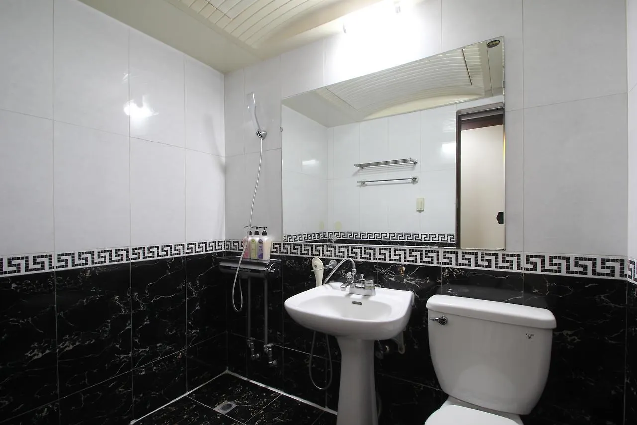 Haeundae Aone Hotel 부산광역시 2*,